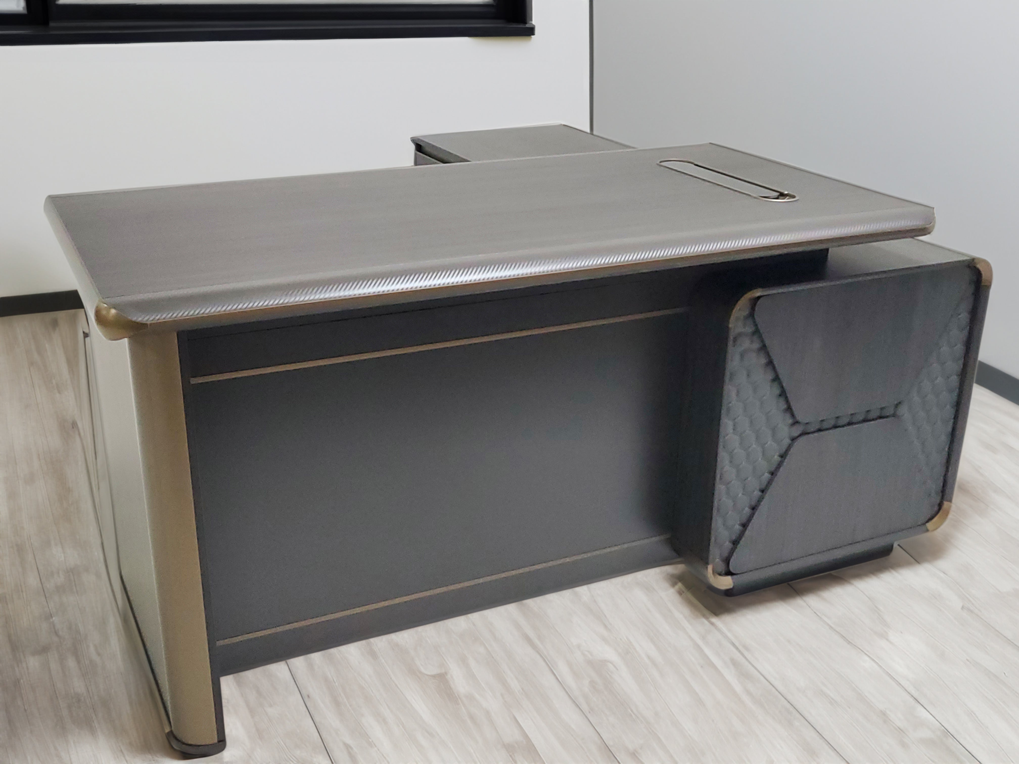 Modern Grey Oak Executive Corner Office Desk with Carbon Fibre and Brass Metal Edging - 2000mm - FP60-D02